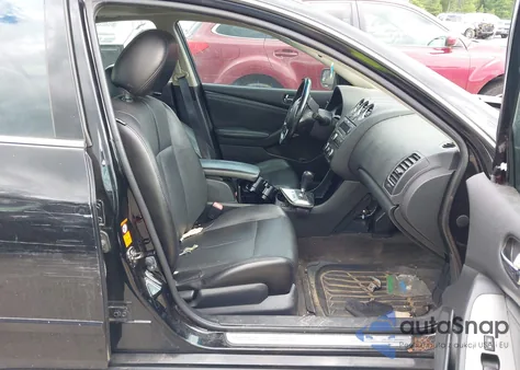 2009 Nissan Altima 2.5 S z USA, uszkodzony, nr VIN 1N4AL21E29N464088